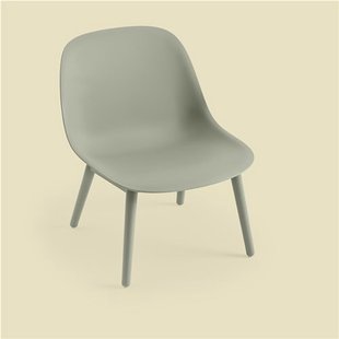 Muuto Fiber Lounge Chair - Houten frame - moddergroen - Frame moddergroen
