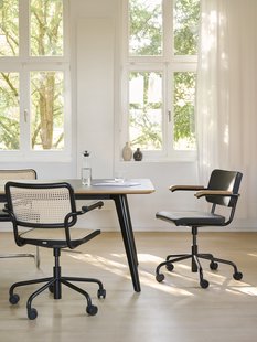 Thonet S 64 VDR Atelier Drehstuhl Rohrkreuz - Beuken zwart (TP 29) gebeitst - diepzwart