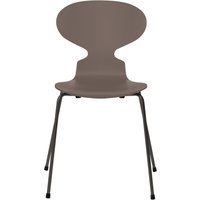Fritz Hansen Ant Stoel - gelakt - deep clay - nine grey