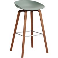HAY About a Stool AAS 32 - voetbank roestvrij staal - Zithoogte 75 cm - viltglijders - fall green 2.0 - notenhout gelakt (op waterbasis)