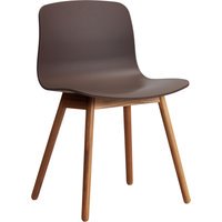 HAY About a Chair AAC 12 - raisin 2.0 - notenhout gelakt (op waterbasis) - viltglijders