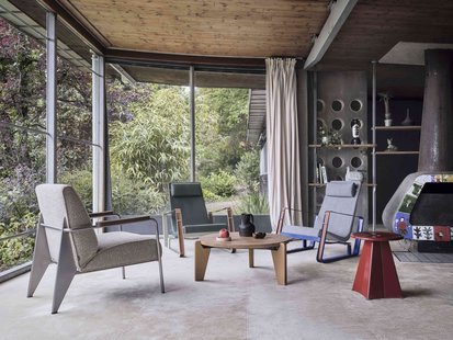 Vitra Tabouret Métallique - japanese red