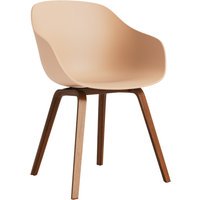 HAY About A Chair AAC 222 - pale peach 2.0 - notenhout gelakt (op waterbasis) - viltglijders