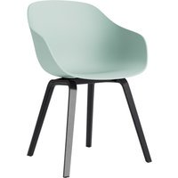 HAY About A Chair AAC 222 - dusty mint 2.0 - zwarte lak op waterbasis - viltglijders