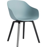 HAY About A Chair AAC 222 - dusty blue 2.0 - zwarte lak op waterbasis - viltglijders