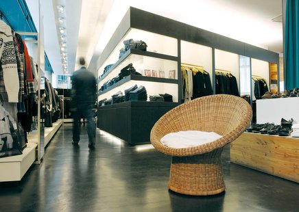 Richard Lampert E10 rotan fauteuil - licht - met kussen