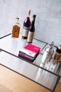 Richard Lampert Herbert Hirche bar trolley - basaltgrijs