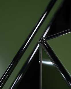 USM Haller A world of plants highboard 1x3 - 3 potten - USM 36 olivgrün