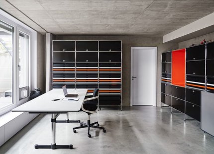 USM Haller Kitos M bureau 175x75 cm - Kunsthars, parelgrijs