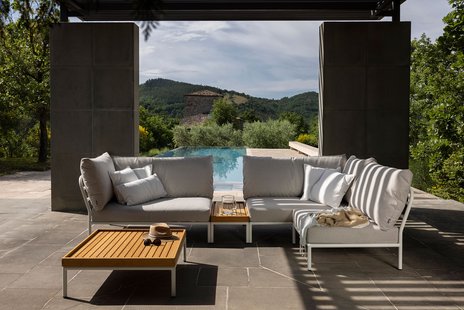 HOUE LEVEL 2 Cozy Sofa Muted White - Sunbrella Heritage ash - rechts