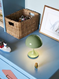 Louis Poulsen Panthella 160 Draagbaar V3 - LouisPoulsenPanthellaOpaqueMossGreen