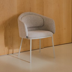 Kave Home Eetkamerstoel 'Minda' Grove Chenille, kleur Beige