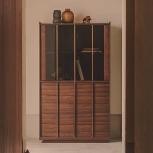 Kave Home Vitrinekast 'Onix' Notenhout, 170 x 100cm