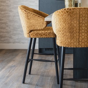 Richmond Barstoel 'Indigo' Triangle, kleur Goud (zithoogte 68cm)