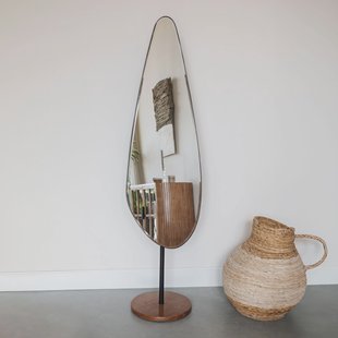 ZILT Staande Spiegel 'Katrinia' Organisch, 135 x 40cm