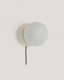 Kave Home Wandlamp 'Malachi' Travertin en glas