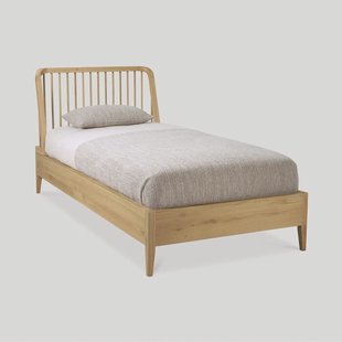 Ethnicraft Bed 'Spindle' Geolied Eikenhout, 90 x 200cm