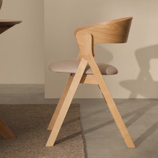 Kave Home Eetkamerstoel 'Godia' Essen en rubberhout, kleur Beige/Naturel