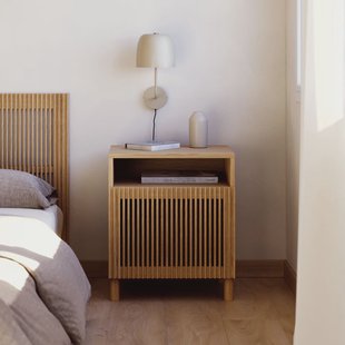 Kave Home Nachtkastje 'Beyla' Eikenhout, 53 x 62cm, kleur Naturel