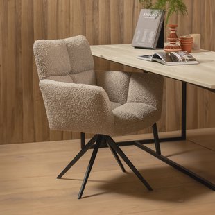 WOOOD Draaibare Eetkamerstoel 'Vinny' Bouclé met armleuning, kleur Zand