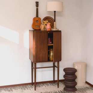 Dutchbone Opbergkast 'Morrison' Walnoothout, 125 x 45cm