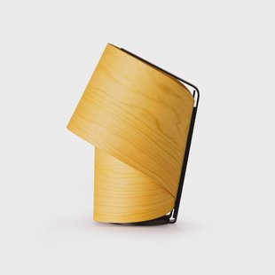 LZF LAMPS LZF tafellamp Tiny, geel, hoogte 22 cm, houtfineer