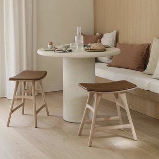 Ethnicraft Ronde Bistrotafel 'Elements' Microcement, 90cm, kleur Off White