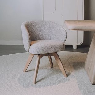 Tower Living Draaibare Eetkamerstoel 'Brescia' Bouclé, kleur Lichtgrijs