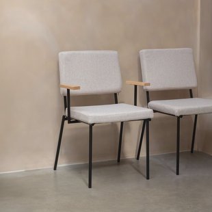 Zuiver Eetkamerstoel 'Fellow' Met armleuning, kleur Off White