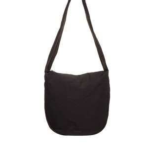 Monk & Anna Yuka cross body shopper | black