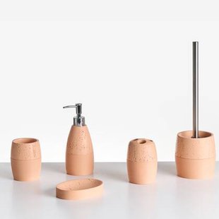 Beliani - YARAPA - Badkameraccessoireset - Oranje - Polyresin