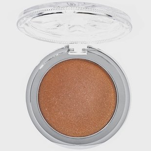 Danessa Myricks Beauty Iluminator Dew Wet Hot Water