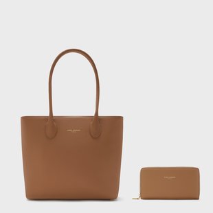 Isabel Bernard Cadeau d'Isabel camel kalfsleer shopper en ritsportemonnee cadeau set voor dames