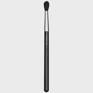 MAC Brushes 224 Tapered Blending