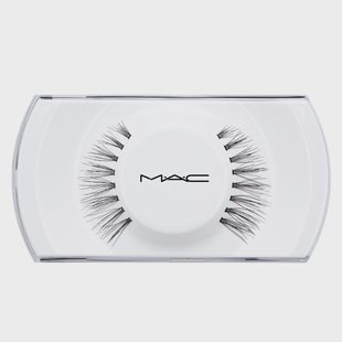 MAC True Or False Lashes 81 Charmer Lash