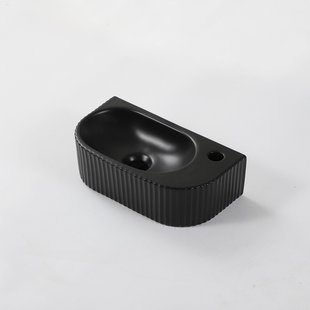 QeramiQ Blend Fontein - 40x22x12cm - Rechts - Geribbeld - halfrond - 1 kraangat - Keramiek - Zwart mat 8715LMB