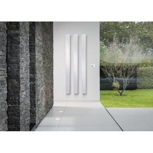 Vasco Beams elektrische radiator - 180x15cm - 950Watt - met stekker - 9005 - jet black (zwart) 349015180el1413