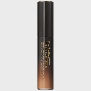 MAC Studio Radiance 24Hr Luminous Lift Concealer  Nw40