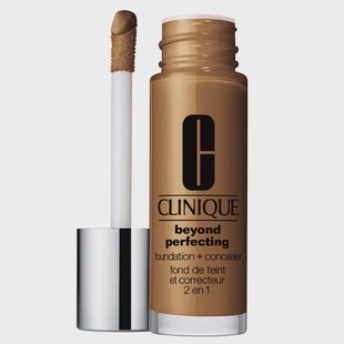 Clinique Beyond Perfecting Foundation + Concealer CN 118 Amber