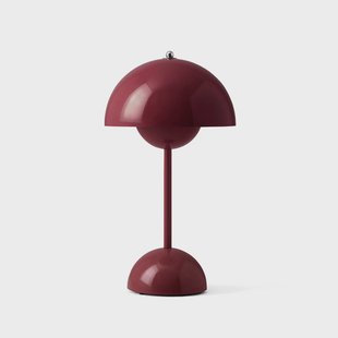 Flowerpot VP9 LED tafellamp, paars &Tradition - Woonkamer - Designer - Kunststof - Met lampenkap