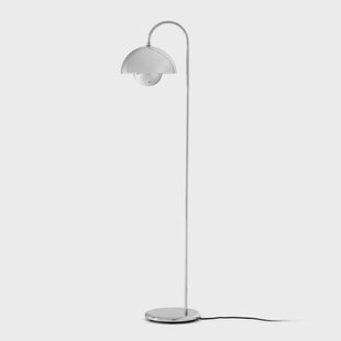 Flowerpot VP12 vloerlamp, chroom, hoogte 122 cm &Tradition - Woonkamer - Designer - Metaal - Met lampenkap