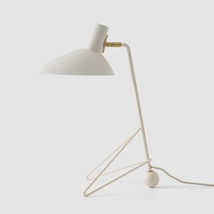 Tripod HM9 tafellamp mat wit &Tradition - Woonkamer - Aluminium - Driebeen