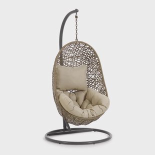 Kave Home Hangstoel 'Florina' Met standaard, kleur Bruin