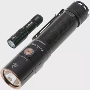 Fenix E28R V2.0 EDC zaklamp met GRATIS Fenix E01 V2.0 sleutelhangerzaklamp