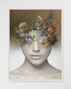 Urban Cotton Wandkleed 'Bloom' 145 x 190cm in Floating Frame - off white