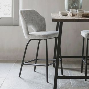 MUST Living Barstoel 'Bloom' kleur Lichtgrijs (zithoogte 65cm)