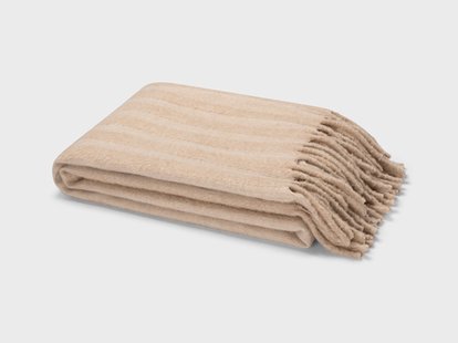 Yumeko Deken alpacawol camel 130x200 22% baby alpaca wol, 56% alpaca wol, 22% schapenwol