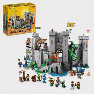LEGO Icons - Lion Knights' Castle 10305