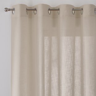 Glasgordijn met oogjes, Nyong