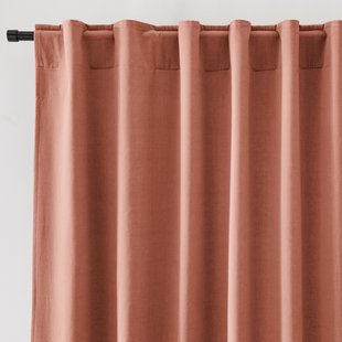 Fluwelen gordijn afgewerkt met verdekte lussen, Velvet